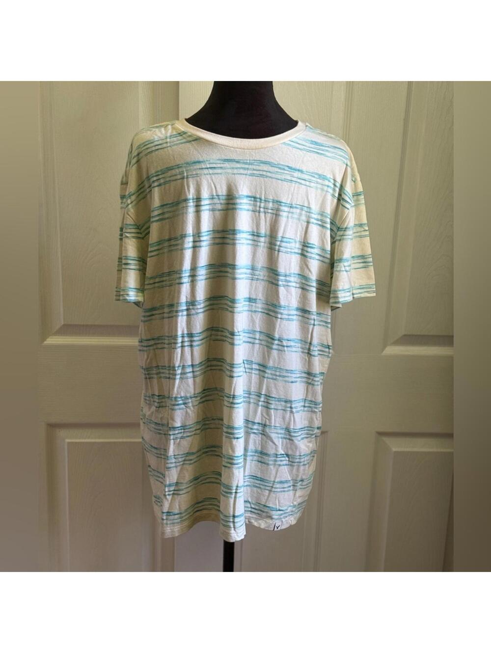 Men's Shirt | Short Sleeve Tee | American Eagle | Size Large | NWOT
